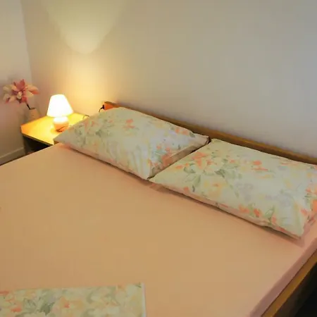 Nena Apartment *